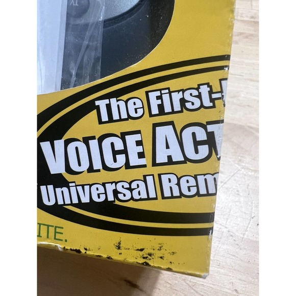 NEW InVoca Voice Activated 4 Device Universal Remote - Picture 2 of 2